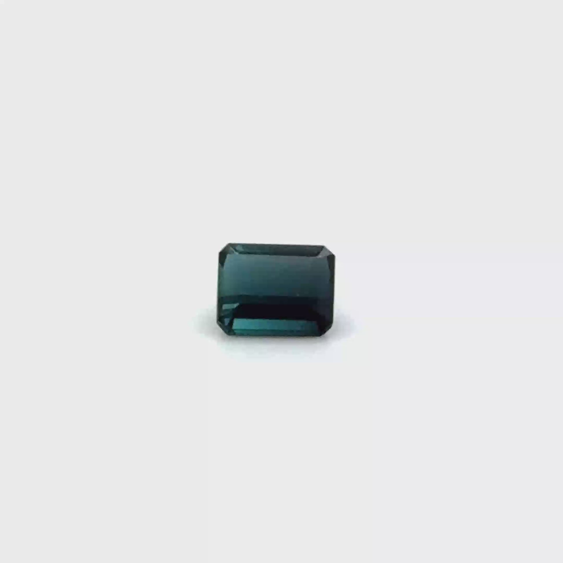 Indigolith 7.06x6.2x3.84 mm 1.43 ct