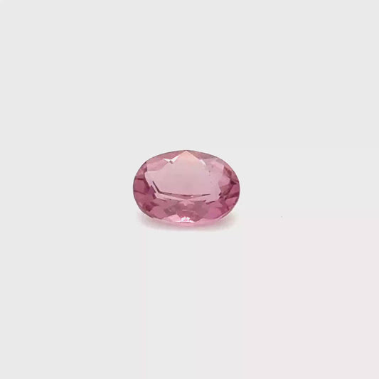 Rubellit 8x6x3.6 mm 1.21 ct