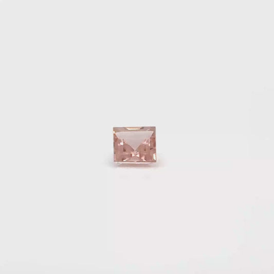 Rubellit 5.3x5.3x3.43 mm 0.74 ct