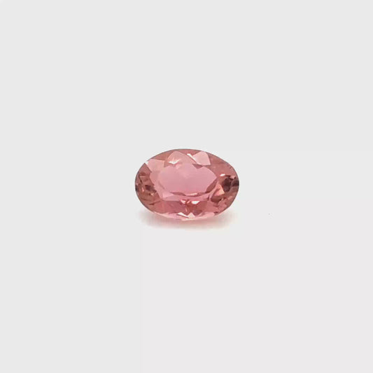 Rubellit 7.97x5.95x3.9 mm 1.19 ct