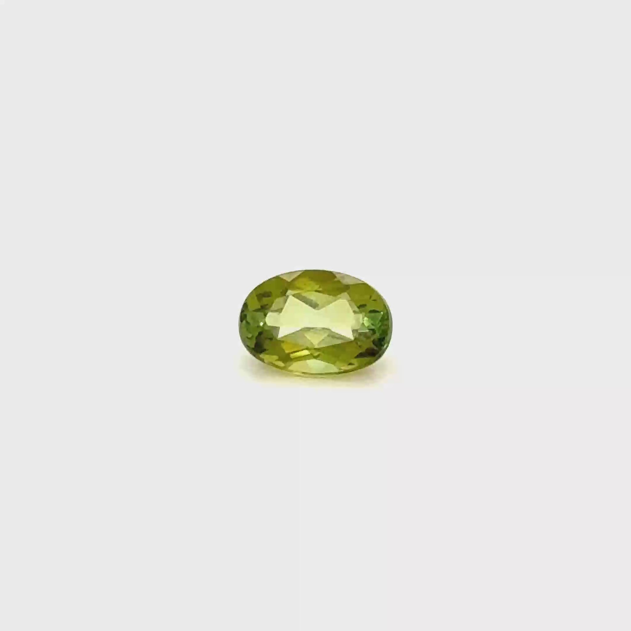 Verdelith 6.95x4.95x3.4 mm 0.79 ct