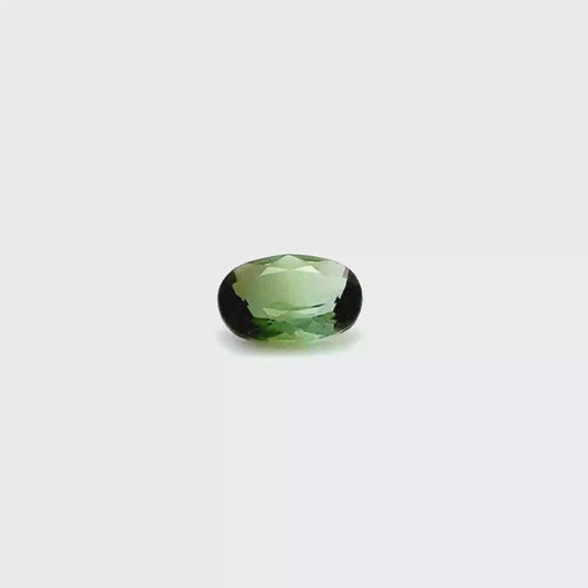 Verdelith 7x5x3 mm 0.71 ct